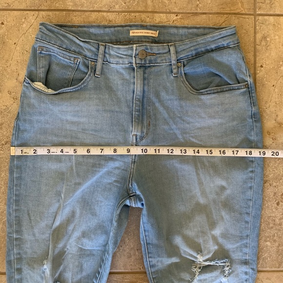 Levi's Women's 721 High Rise Distressed Skinny Ankle Jeans Azure Falls - Size 32 - Picture 12 of 16